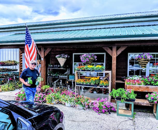 DeSimone's Country Market